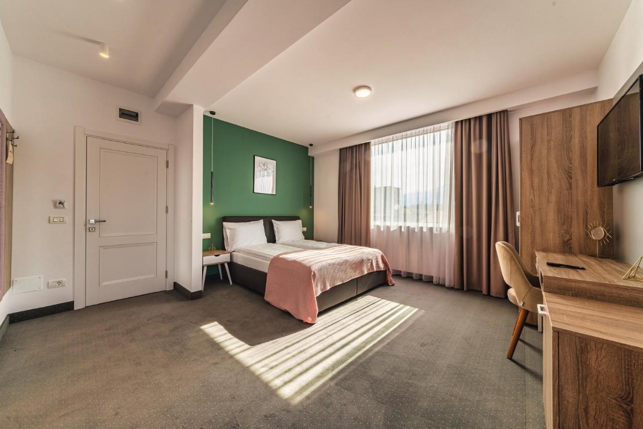Saga Rooms 빅토리아 외부 사진
