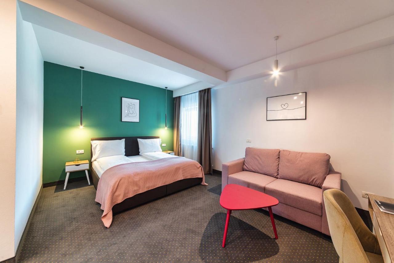 Saga Rooms 빅토리아 외부 사진