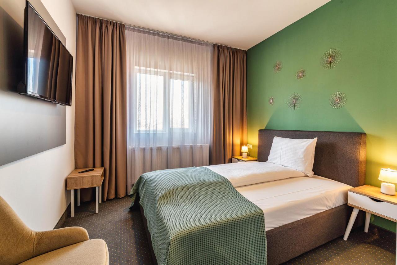 Saga Rooms 빅토리아 외부 사진