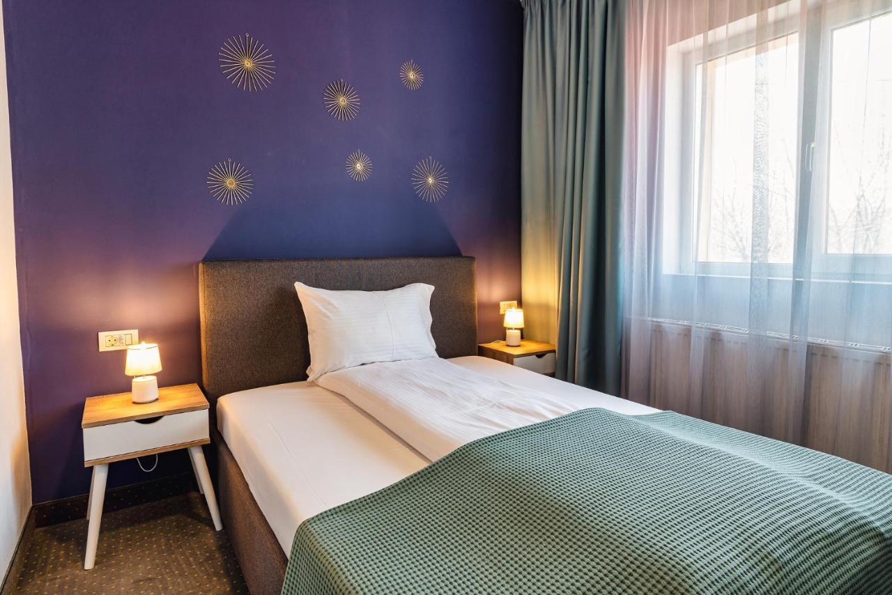 Saga Rooms 빅토리아 외부 사진